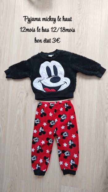 Pyjama Mickey le haut 12mois le bas 12/18mois