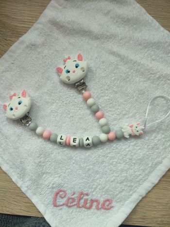 Attache tétine 2 en 1