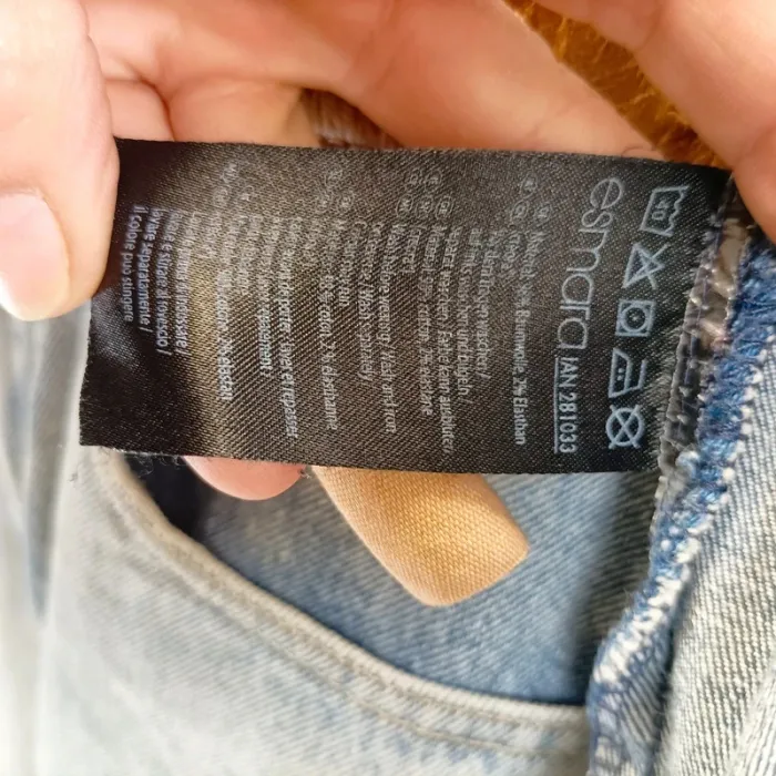 Veste en jeans upcyclé Amité Partage - Esmara - T44 - Jean brossé Upcycling Créateur - A170 - photo numéro 5