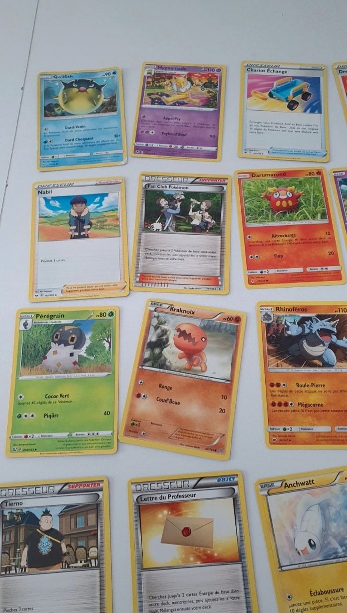 Lot de 35 cartes Pokémon - photo numéro 2