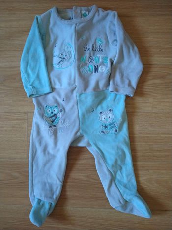 Pyjama Tex taille 12 mois en très bon état