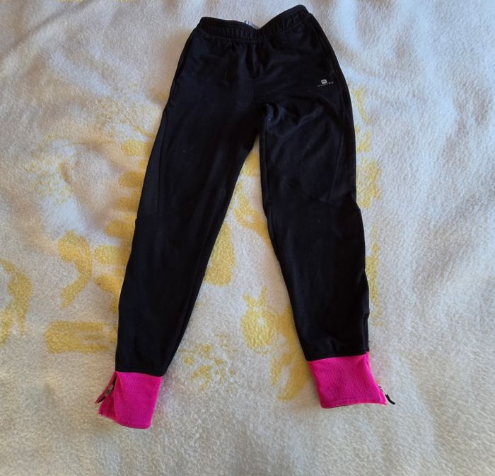 Lot jogging fille 8ans - photo numéro 3