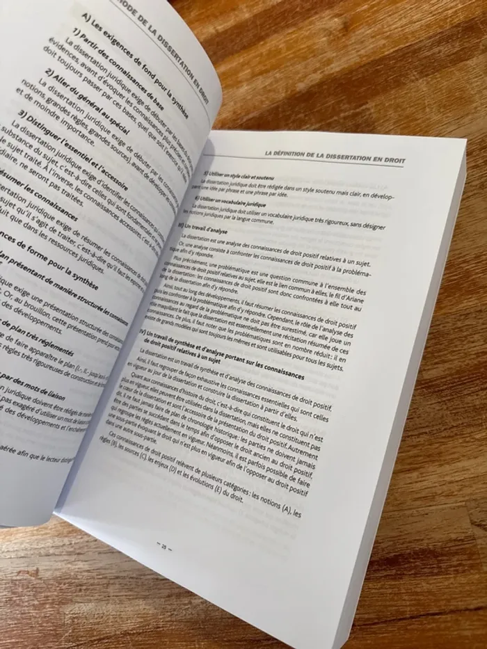 Livre, méthode, efficace des exercices juridiques avec 100 corriger - photo numéro 4