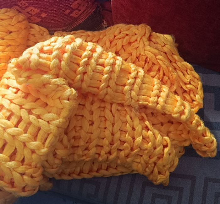 Plaid ou couverture grosses mailles orangé - photo numéro 2
