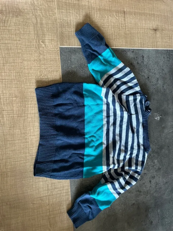 Pull bébé - photo numéro 3