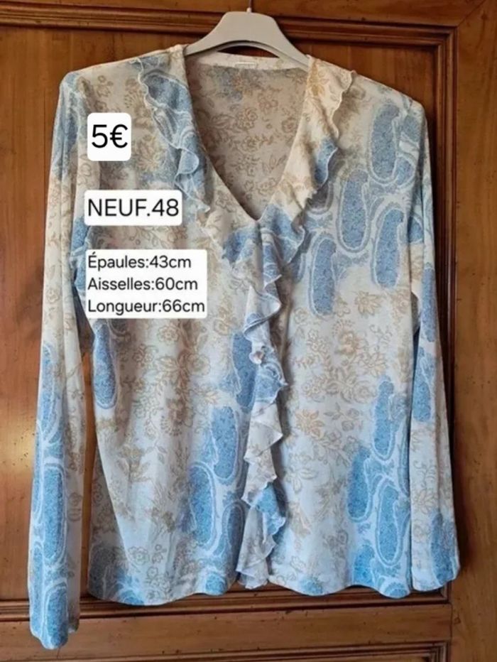 Chemise NEUVE pour femme Taille 48