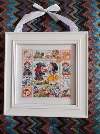 Cadre point de croix (blanche neige)