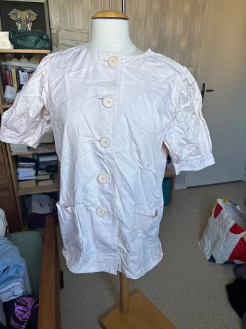 Blouse manche courte taille 46 marque Yves Saint Laurent
