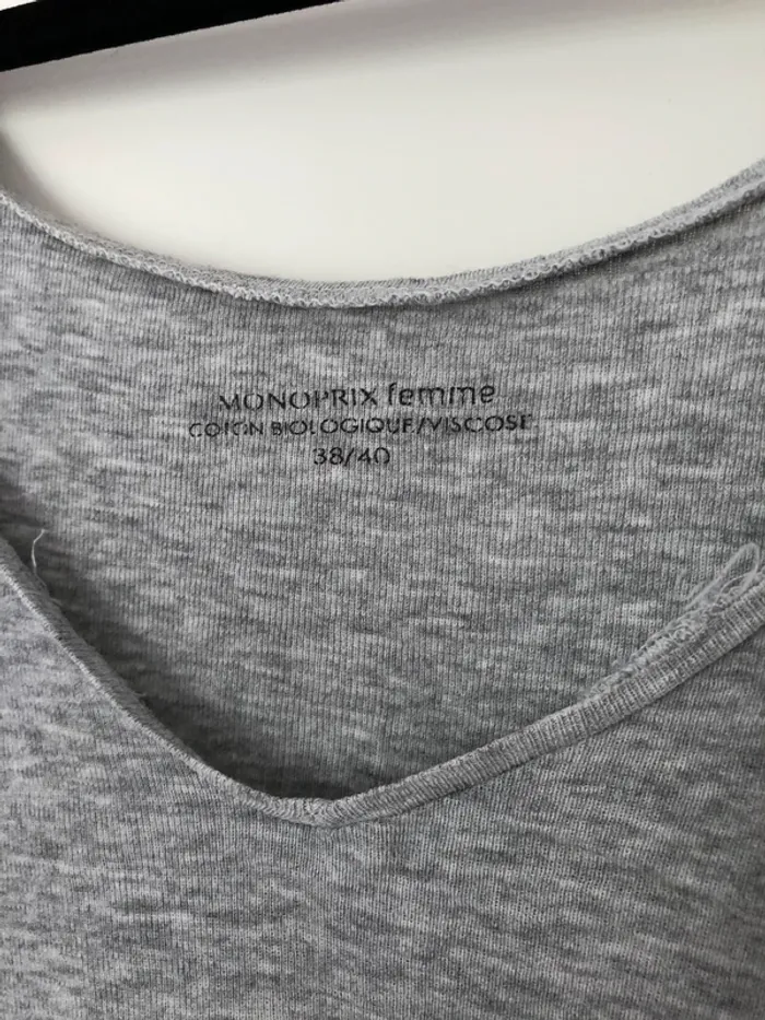 Débardeur gris Monoprix taille 38/40 - photo numéro 3