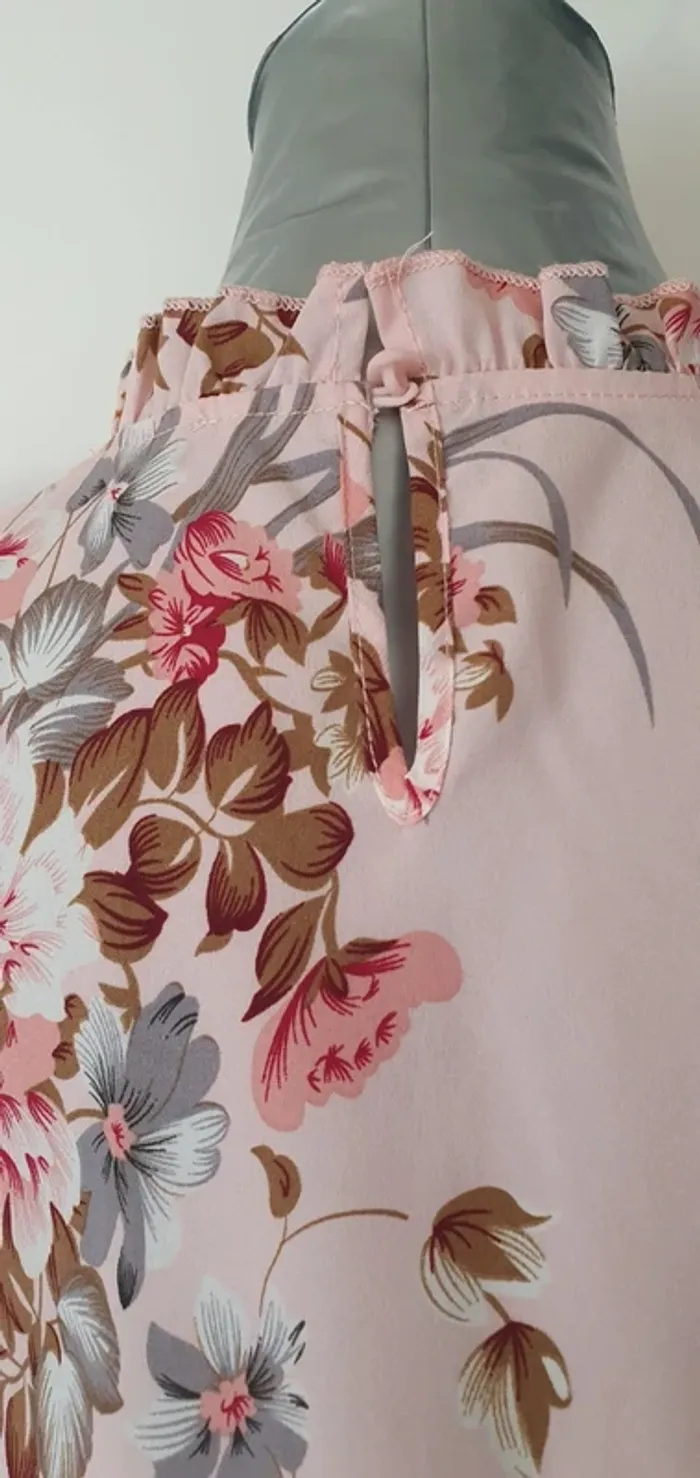 Blouse fleuri - photo numéro 5