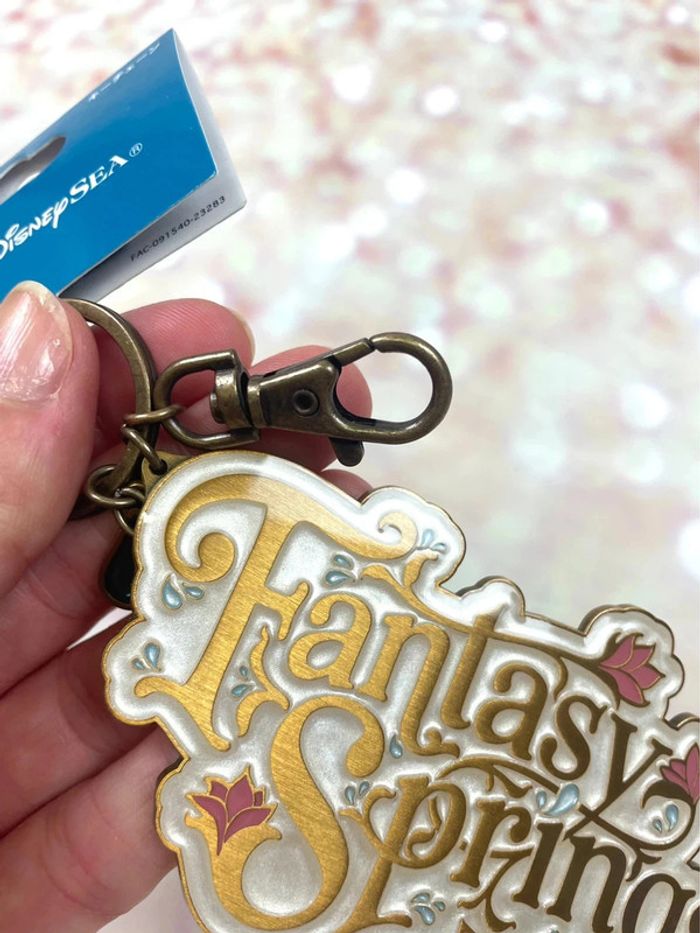 Porte clés Fantasy Springs Tokyo Disneyland - photo numéro 4