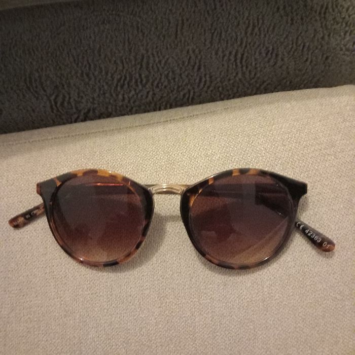 Lunettes de  soleil  femme