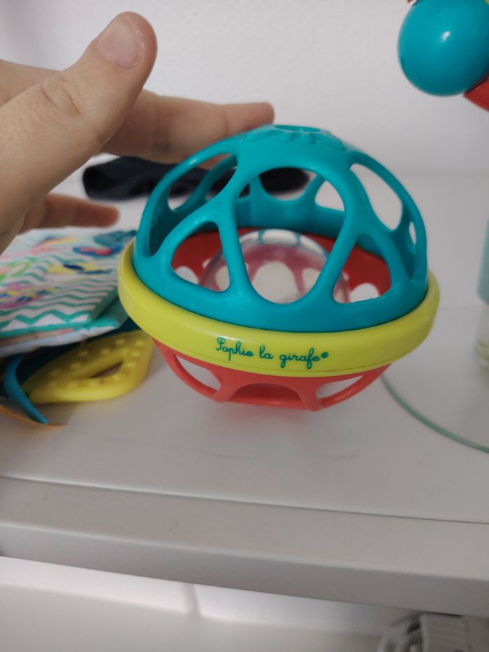 Lot jouet Sophie la girafe - photo numéro 3