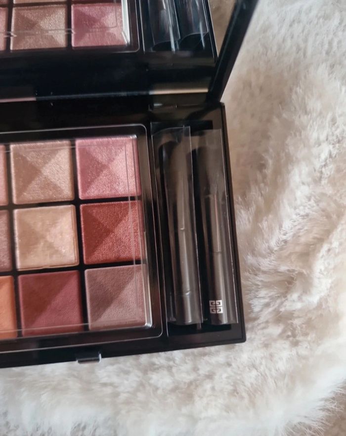 Le 9 de Givenchy palette à fards multi-finis naute pigmentation, très longue tenue - photo numéro 7