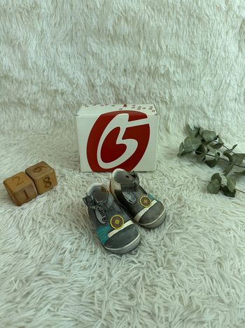 Paire de sandales bébé GBB taille 18