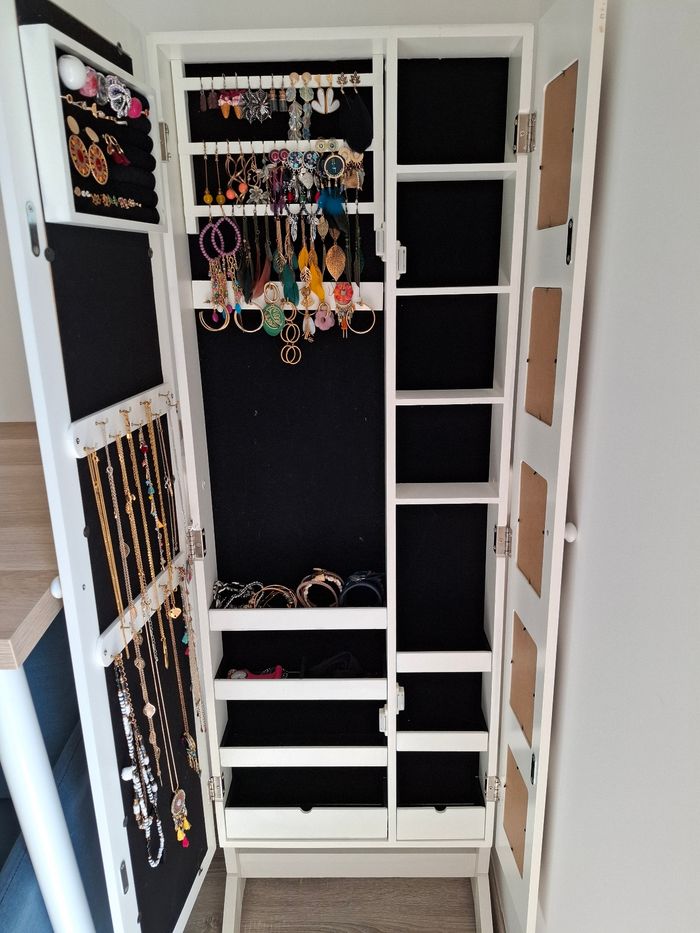Armoire à bijoux - photo numéro 3