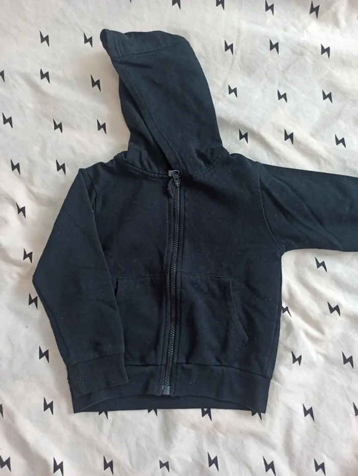 Lot gilet idéal crèche-école / taille 4 ans / tbe - be - photo numéro 2