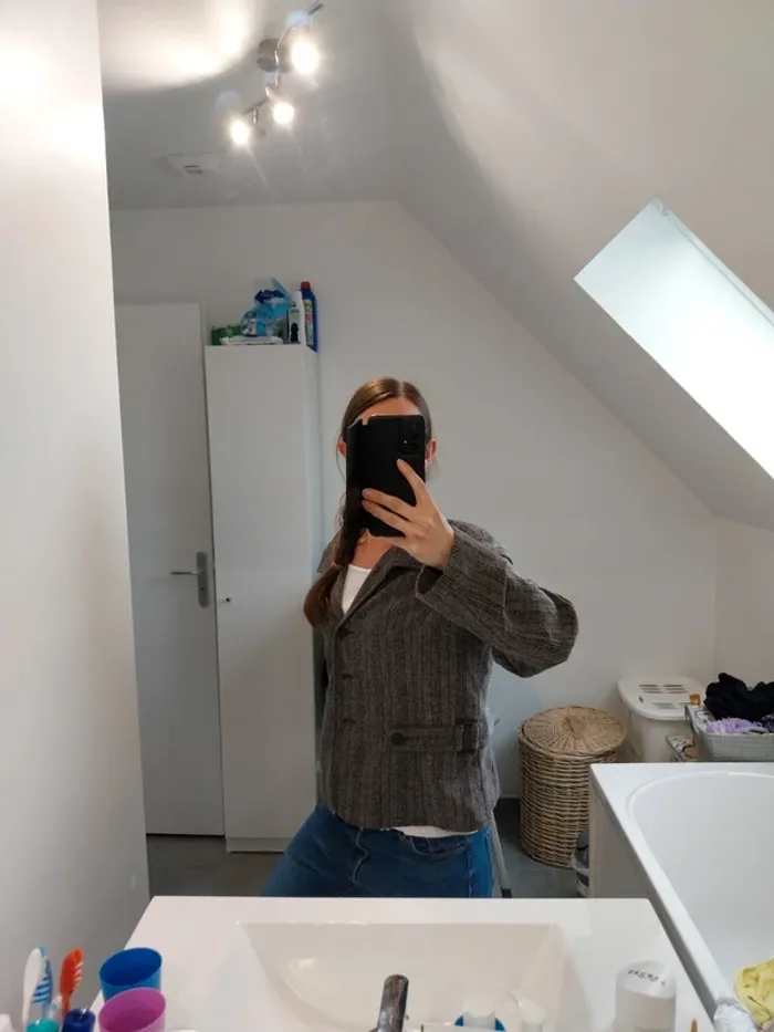 Veste armand thiery Taille 44 - photo numéro 3