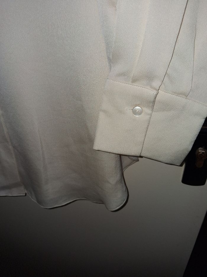 Joli chemisier beige clair - photo numéro 5