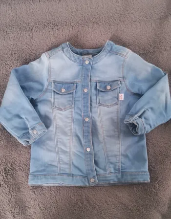 Veste en jean tape à l'œil 3 ans