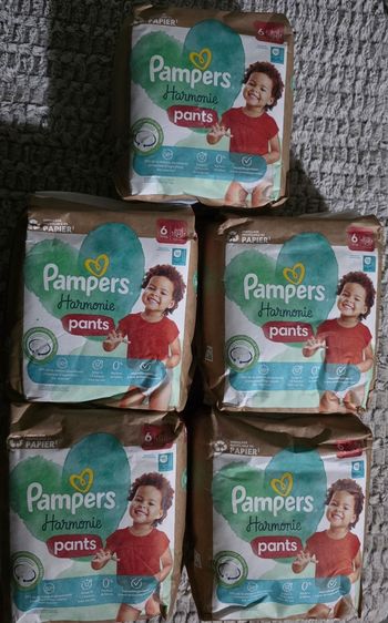 Couches Pampers Harmonie Pants taille 6x5