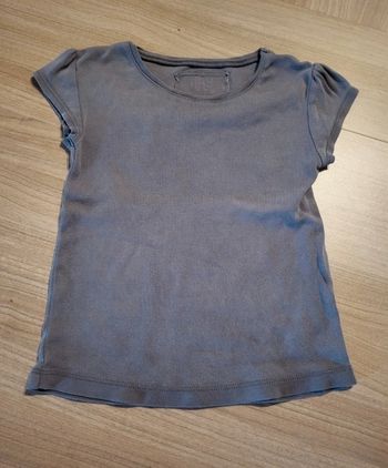 T-shirt taille 18 mois