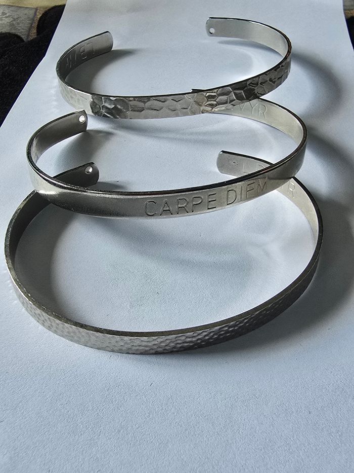 Lot 3 bracelets