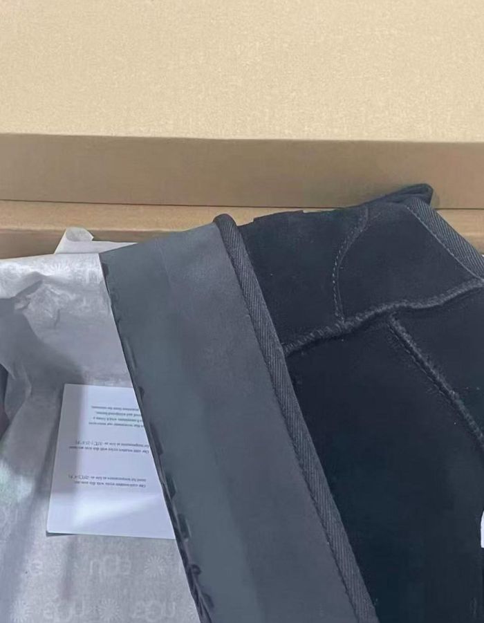 Ugg Classic Plateau Schwarz 37 - photo numéro 3