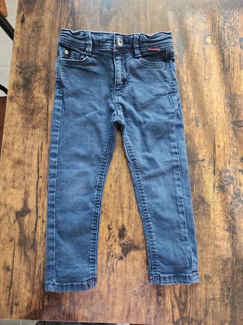 Jean garçon Tape a l'oeil