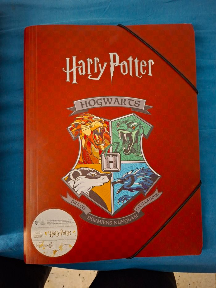 Harry Potter, lot classeur + pochette à rabat - photo numéro 5