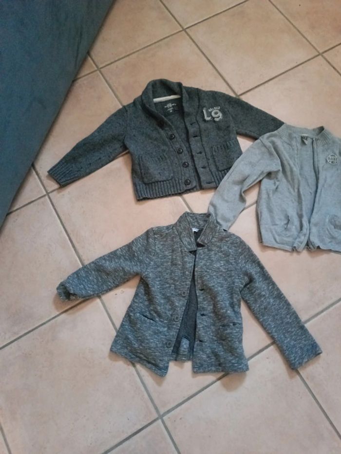 Lot de 3 vestes - photo numéro 2