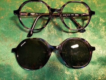 Montures de lunettes+clips solaires