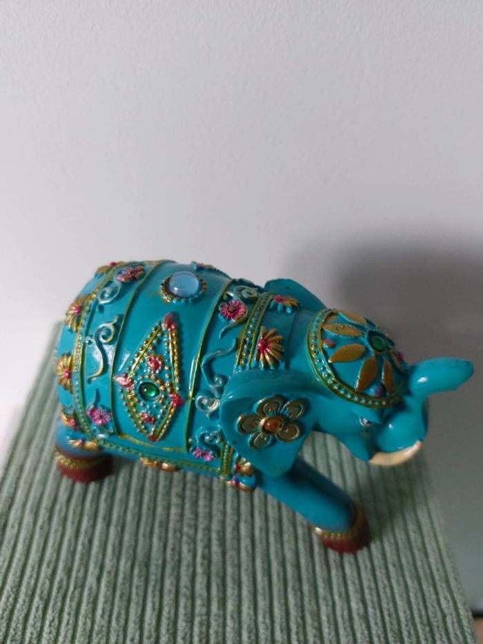 Figurine éléphant turquoise - photo numéro 3