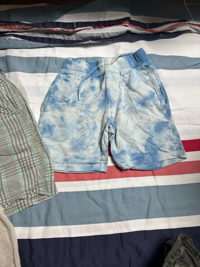 Lot de 7 shorts garçon - Taille 4 ans - photo numéro 7