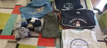 Lot vêtements garçon 4-5 ans
