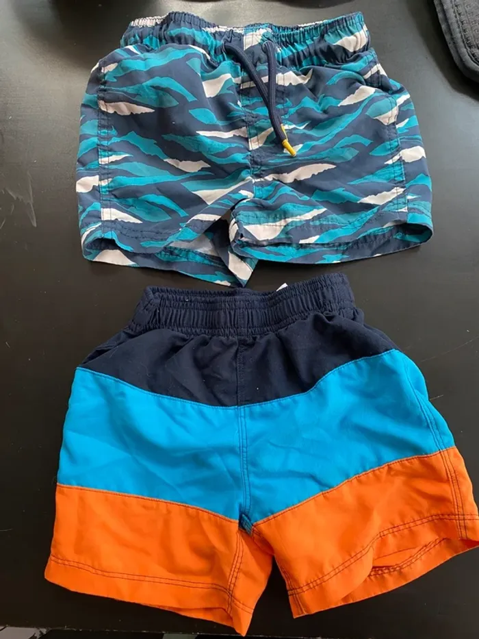 2 shorts de bain neufs - photo numéro 3