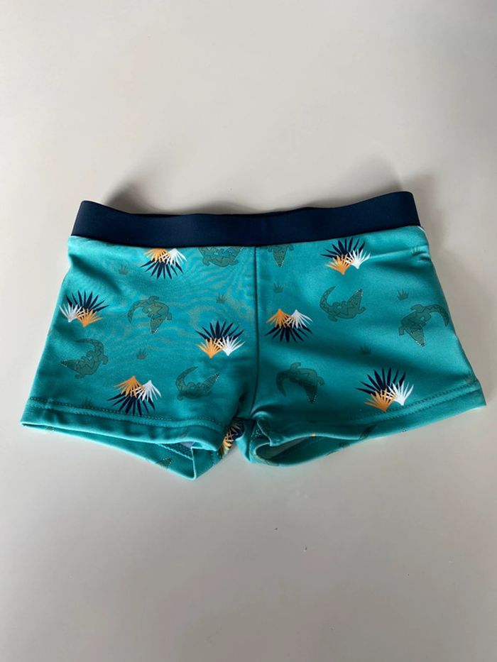 Maillot de bain motif crocodile