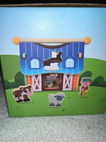 Ferme en bois enfant