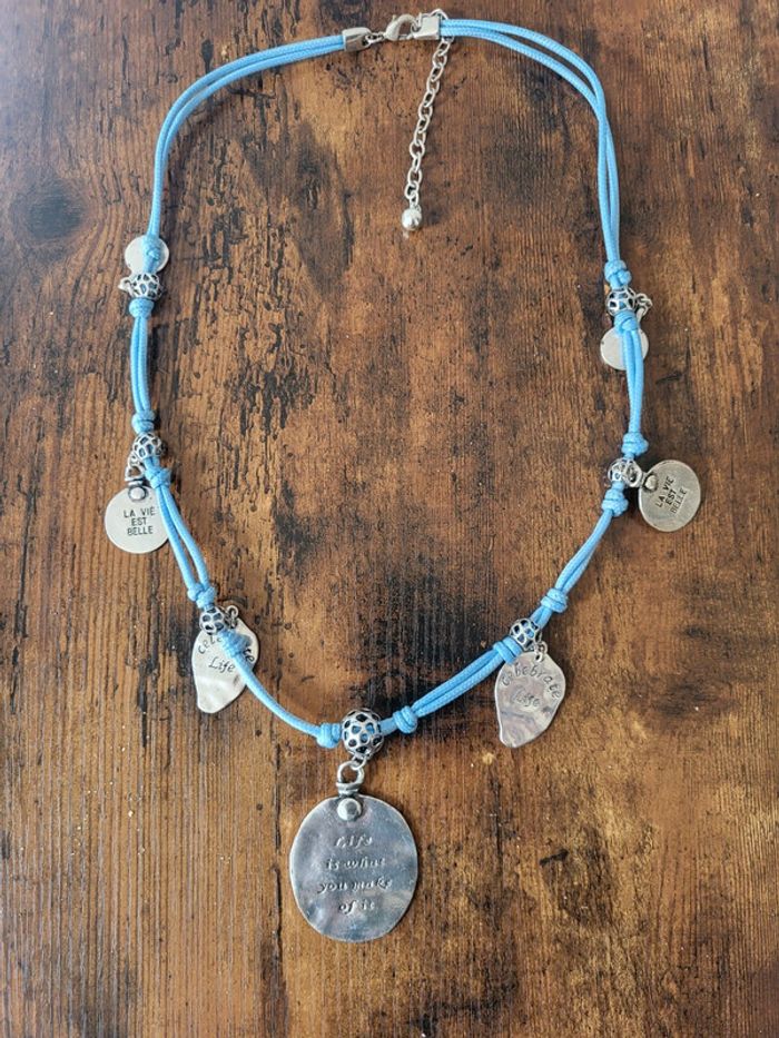 Collier neuf - photo numéro 4