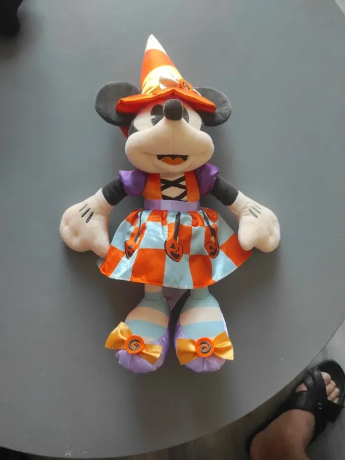 Peluche Minnie halloween Disney