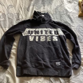 Pull garçon 10/12ans