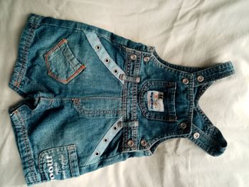 Salopette short jeans 3 mois