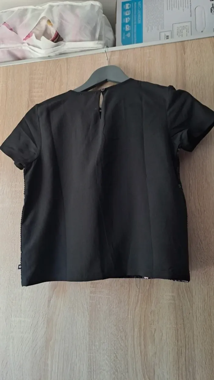 Blouse a sequins taille 158 164cm - photo numéro 4