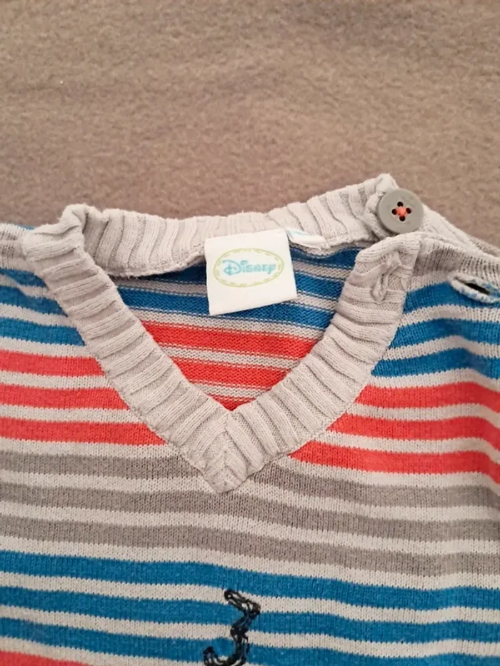 Pull Winnie + body gratuit. - photo numéro 2