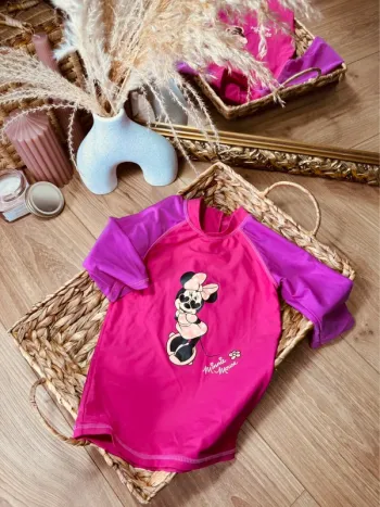 Taille 4 ans maillot teeshirt anti uv fille Disney rose 🩷