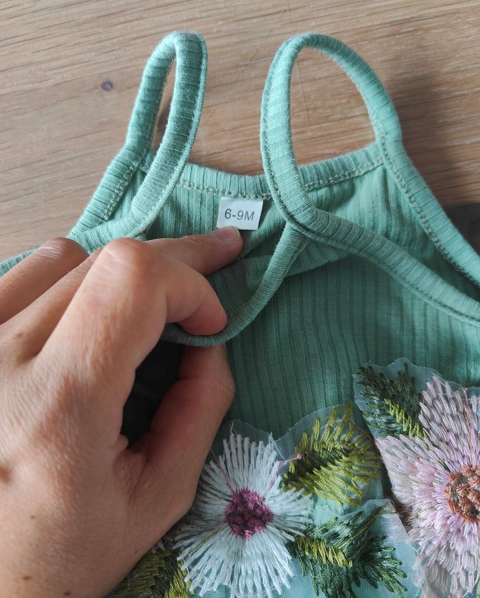 Robe body verte taille 6-9 mois - photo numéro 4