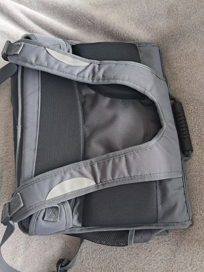 Cartable - photo numéro 2