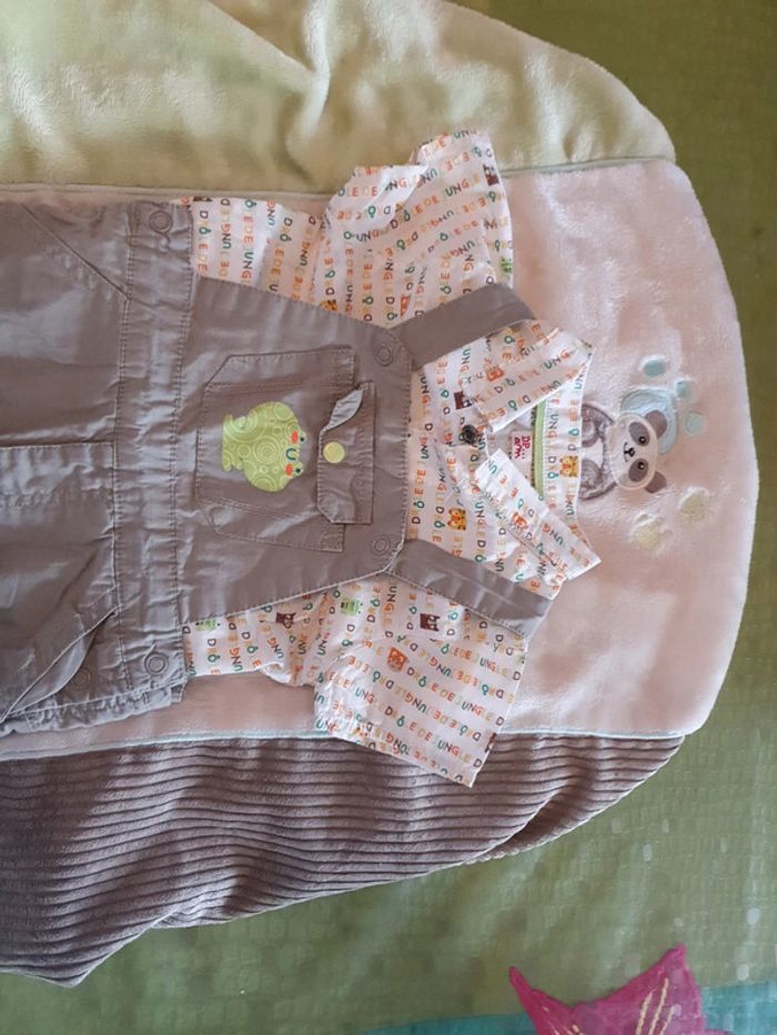 Salopette et chemisette 9 mois - photo numéro 2