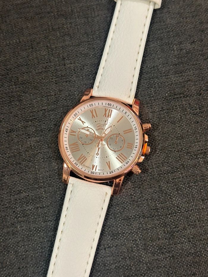 Montre Blanche « Geneva » Mixte Neuve
