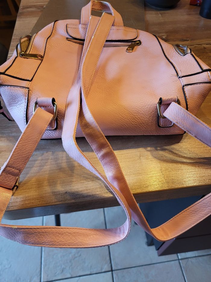 Sac à dos - photo numéro 4
